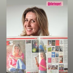 Carme Barceló Instagram - Una part del que ens ha deixat aquest novembre.
1. Segona casa: estació de Sants, maleta i cap a Madrid
2. Joan García: bon porter i millor persona @__joangarcia 
3. Ponències a Terrassa amb la Gemma Rosell i la Elena Congost @terrassa_serveidesports @gemmarossellc @elenacongost 
4. Madrina agraïda #SoparDonesSolidàries amb la @pilarinbayes i la @cristinacabanasrodriguez 
5. Amb la meva Núria recolzant la Xana i els seus projectes bonics @paseoporlasnubes @fundacionxana 
6. Un reportatge amb poderío @andreavilallonga @diariosport 
7. Tornem a casa, tornem al Camp Nou
8. Y Rubiales vino a @elchiringuitotv 
9. Nuestro Iñaki volvió a casa. Y lo bien que le sentamos los catalanes ;) @icano7 
10. La Navidad empieza con la cena de @elchiringuitotv en noviembre. 
11. La Gemma i el Team, el millor team @gemmamengual 
12. Con mi Ana al fin del mundo pasando por los Premios Woman @anaantic @woman_es 
13. Bulldog francès abrigat amb capa de Harry Potter #pobret
14. Woman power en la Gala Valores del Deporte @diariosport @jenniferpareja @mariaperez_marcha  @gemmamengual @lauraroca4 @crysdyaz @pau_inspirafit 
15. El mejor japonés de Madrid está en el Bernabeu
16. Gràcies per les teves paraules tan boniques, Jenni @jenniferpareja