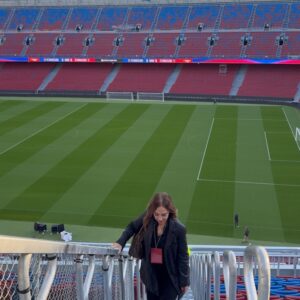 Carme Barceló Instagram - Una part del que ens ha deixat aquest novembre.
1. Segona casa: estació de Sants, maleta i cap a Madrid
2. Joan García: bon porter i millor persona @__joangarcia 
3. Ponències a Terrassa amb la Gemma Rosell i la Elena Congost @terrassa_serveidesports @gemmarossellc @elenacongost 
4. Madrina agraïda #SoparDonesSolidàries amb la @pilarinbayes i la @cristinacabanasrodriguez 
5. Amb la meva Núria recolzant la Xana i els seus projectes bonics @paseoporlasnubes @fundacionxana 
6. Un reportatge amb poderío @andreavilallonga @diariosport 
7. Tornem a casa, tornem al Camp Nou
8. Y Rubiales vino a @elchiringuitotv 
9. Nuestro Iñaki volvió a casa. Y lo bien que le sentamos los catalanes ;) @icano7 
10. La Navidad empieza con la cena de @elchiringuitotv en noviembre. 
11. La Gemma i el Team, el millor team @gemmamengual 
12. Con mi Ana al fin del mundo pasando por los Premios Woman @anaantic @woman_es 
13. Bulldog francès abrigat amb capa de Harry Potter #pobret
14. Woman power en la Gala Valores del Deporte @diariosport @jenniferpareja @mariaperez_marcha  @gemmamengual @lauraroca4 @crysdyaz @pau_inspirafit 
15. El mejor japonés de Madrid está en el Bernabeu
16. Gràcies per les teves paraules tan boniques, Jenni @jenniferpareja