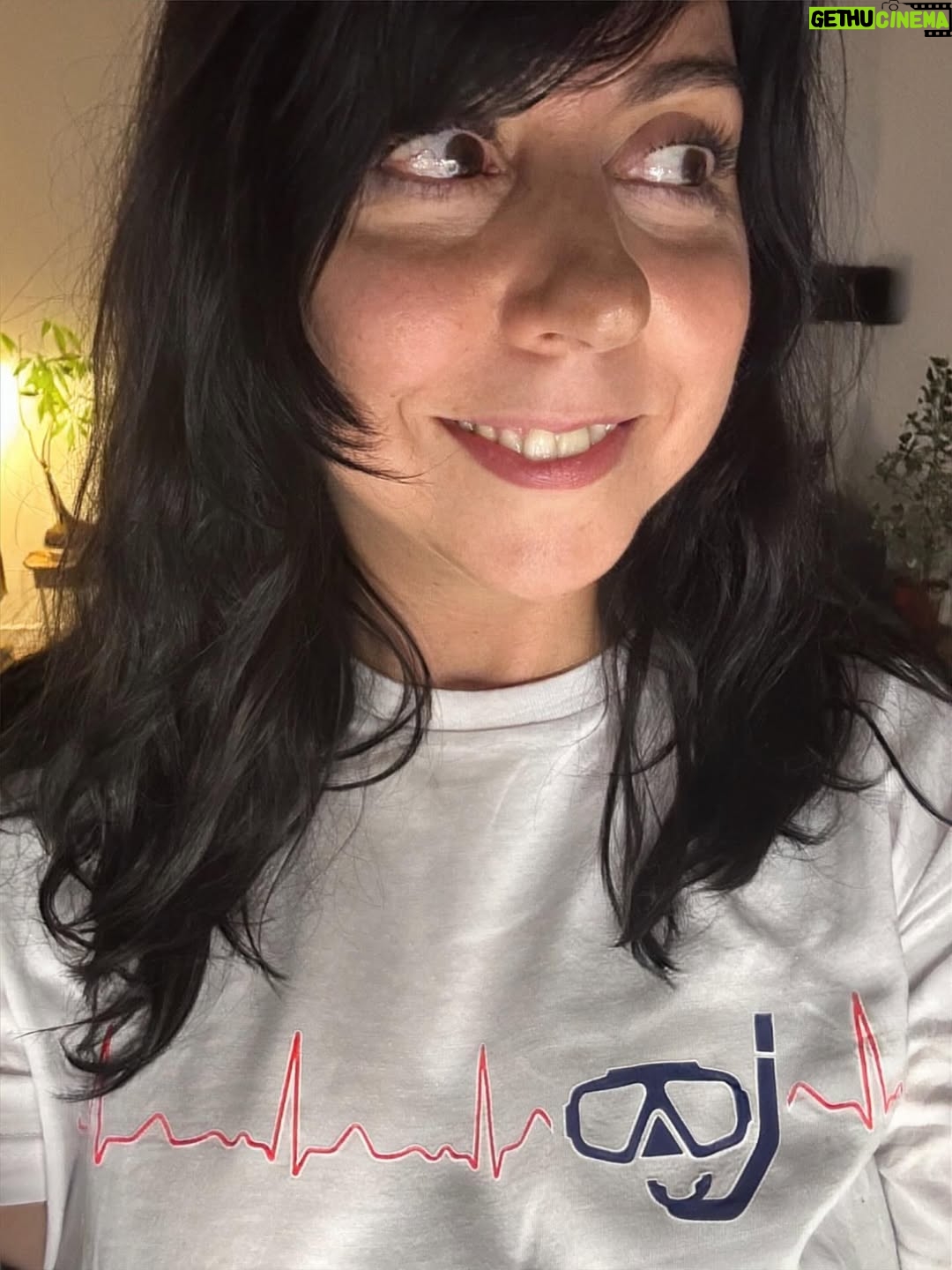 Carmen Ruiz - 0.9K Likes - 2 años sin fumar ☺️