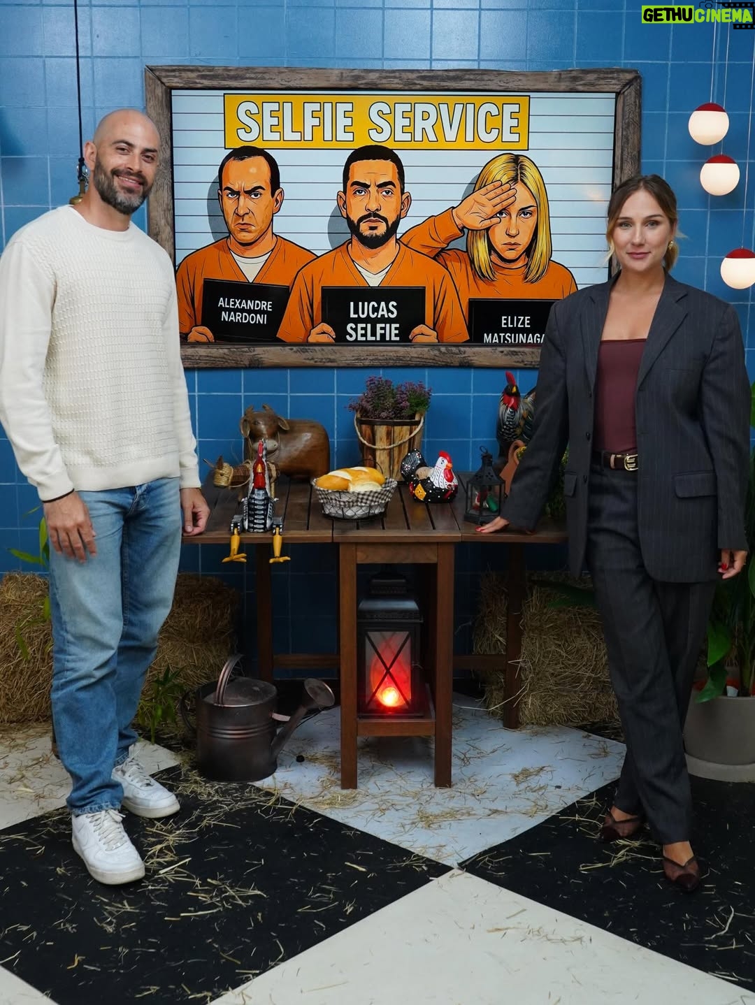 Carol Garcia - 1.6K Likes - Iniciando a semana no #SelfieService em grande estilo. Os atores que brilharam na série #Tremembé, Carol Garcia e Lucas Oradovschi dão continuidade no nosso papo sobre curiosidades e bastidores desse mega projeto. Assista agora no canal! 💛