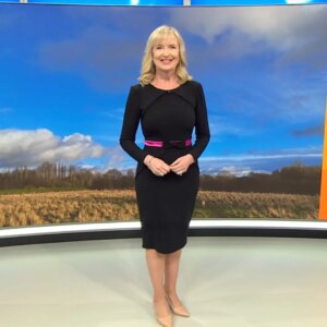 Carol Kirkwood Instagram - Good morning ❤️❤️xxx