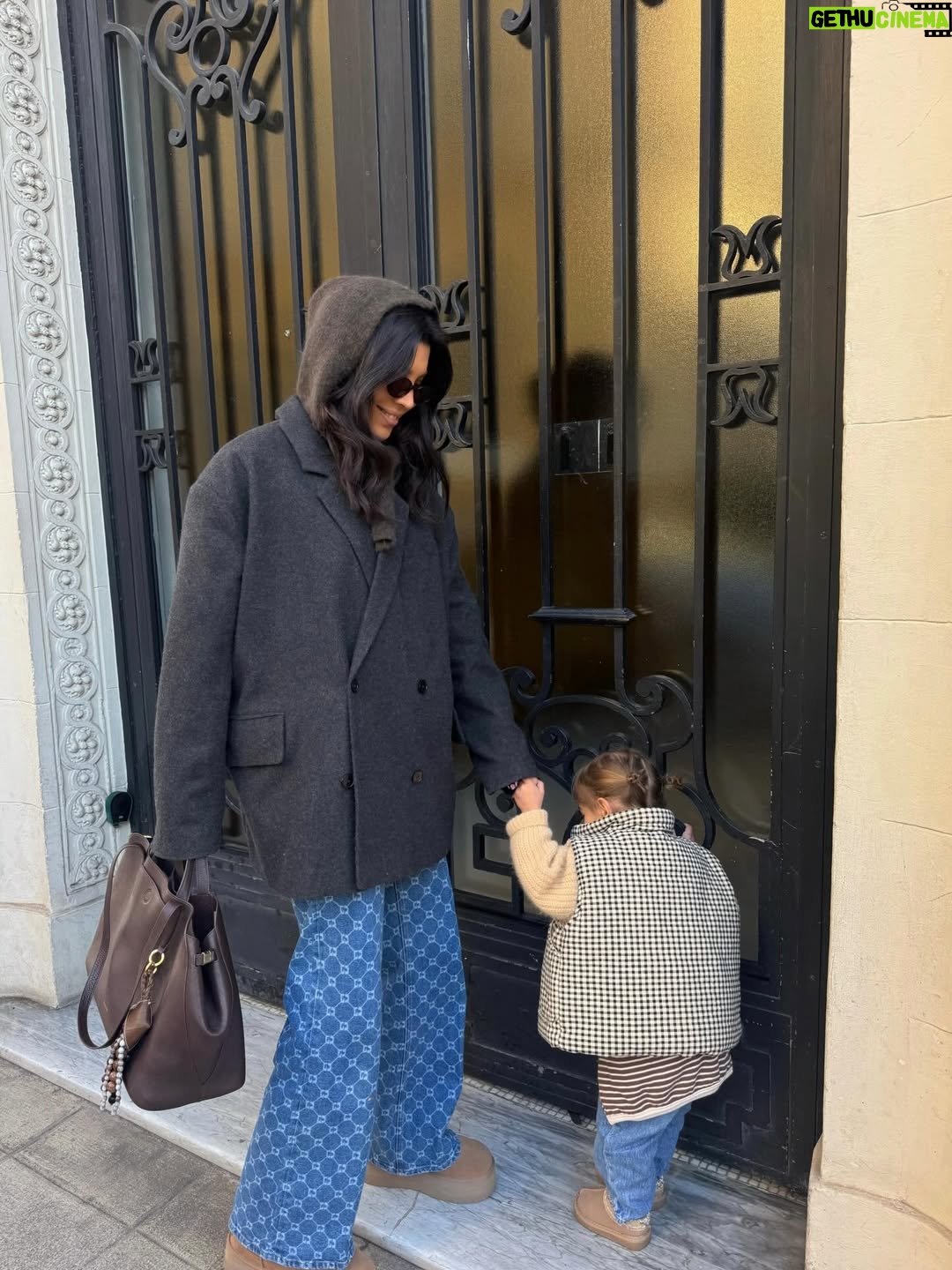 Cassandre Lapierre - 2.8K Likes - Wednesday vibe ✌🏻🍵 ❄️ 

kids outfit, mother and daughter outfits, matchy