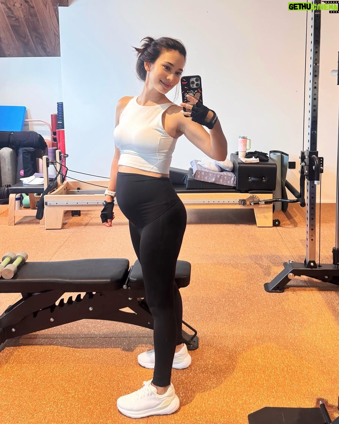 Celina Jade - 5.6K Likes - Finally back at the gym every day! So nice to not have back pain for a change! 3 months to go!