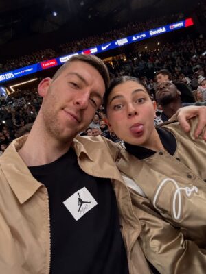 Céline Dept Instagram - Our 2025 (non-footballers edition) 😅

As this is the final day of the year, we just want to say thank you to everyone who has been part of our journey so far, but this is still only the beginning.. We wish you all the best, may all your dreams come true and be ready for 2026 🤍✨

Fun fact, today we are 242,092,800 seconds together. (or 2802 days)