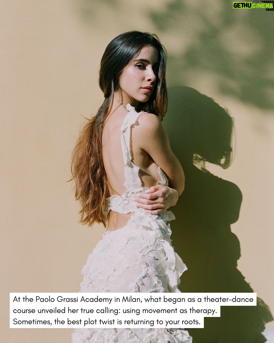 Chabeli Sastre González - 2K Likes - 🇮🇹/🇬🇧
Nata a Cuba e cresciuta con la danza come sottofondo della sua infanzia, @ChabeliSastreGonzalez ha trovato nel teatro e nel cinema una valvola di sfogo e un modo per raccontare storie che toccano il cuore. Se le produzioni di Netflix vi sono familiari infatti, l’avrete probabilmente riconosciuta come Camilla Govender Rossi della serie tv ‘Baby’ - sorella di Nicolò, interpretato da @Lorenzo_Zurzolo - o magari l’avete vista nel film ‘La Svolta’ di @RiccardoAntonaroli. Eppure, dopo una parentesi dedicata alla recitazione, Chabeli ha scelto di tornare alle sue radici: la danza. Un viaggio che oggi prosegue con la danzaterapia, dove il movimento diventa strumento di cura e riflessione. Tra passi di danza e audizioni, Chabeli ci insegna che libertà e appartenenza nascono dalla capacità di scegliere ogni giorno chi vogliamo essere.

Scopri la sua storia nell’articolo di Camilla Levanti (@cami_levanti) sul nostro sito web, LINK IN BIO.
-
Born in Cuba and raised with dance as the backdrop of her childhood, @ChabeliSastreGonzalez found an outlet in theater and cinema, a way to tell stories that touch the heart. If you’re familiar with Netflix productions, you’ve likely recognized her as Camilla Govender Rossi from the series ‘Baby’ - sister to Nicolò, played by @Lorenzo_Zurzolo - or perhaps you’ve seen her in the film ‘La Svolta’ by @RiccardoAntonaroli. However, after a chapter devoted to acting, Chabeli chose to return to her roots: dance. Today, her journey continues with dance therapy, where movement becomes a tool for healing and self-reflection. Through dance steps and auditions, Chabeli shows us that freedom and belonging are born from the ability to choose who we want to be, every single day.

Discover her story in the article by Camilla Levanti (@cami_levanti) on our website, LINK IN BIO.

#NotYet #NotYetMagazine #NewMagazine #IndependentMagazine #IndiependentMagazine #IndieMag #IndieMagazine #Rivista #CreativeJournalling #ArtistMagazine #CultureMagazine #YoungCreatives #YoungArtistsHelp #ArtistiEmergenti #Emergenti #EmergingTalent #InternationalTalent #EmergingArtistPlatform #CubanDance #CubanDancer #DanceTherapy #BabyNetflix #NetflixIta #YoungActress