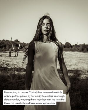 Chabeli Sastre González Instagram - 🇮🇹/🇬🇧
Nata a Cuba e cresciuta con la danza come sottofondo della sua infanzia, @ChabeliSastreGonzalez ha trovato nel teatro e nel cinema una valvola di sfogo e un modo per raccontare storie che toccano il cuore. Se le produzioni di Netflix vi sono familiari infatti, l’avrete probabilmente riconosciuta come Camilla Govender Rossi della serie tv ‘Baby’ - sorella di Nicolò, interpretato da @Lorenzo_Zurzolo - o magari l’avete vista nel film ‘La Svolta’ di @RiccardoAntonaroli. Eppure, dopo una parentesi dedicata alla recitazione, Chabeli ha scelto di tornare alle sue radici: la danza. Un viaggio che oggi prosegue con la danzaterapia, dove il movimento diventa strumento di cura e riflessione. Tra passi di danza e audizioni, Chabeli ci insegna che libertà e appartenenza nascono dalla capacità di scegliere ogni giorno chi vogliamo essere.

Scopri la sua storia nell’articolo di Camilla Levanti (@cami_levanti) sul nostro sito web, LINK IN BIO.
-
Born in Cuba and raised with dance as the backdrop of her childhood, @ChabeliSastreGonzalez found an outlet in theater and cinema, a way to tell stories that touch the heart. If you’re familiar with Netflix productions, you’ve likely recognized her as Camilla Govender Rossi from the series ‘Baby’ - sister to Nicolò, played by @Lorenzo_Zurzolo - or perhaps you’ve seen her in the film ‘La Svolta’ by @RiccardoAntonaroli. However, after a chapter devoted to acting, Chabeli chose to return to her roots: dance. Today, her journey continues with dance therapy, where movement becomes a tool for healing and self-reflection. Through dance steps and auditions, Chabeli shows us that freedom and belonging are born from the ability to choose who we want to be, every single day.

Discover her story in the article by Camilla Levanti (@cami_levanti) on our website, LINK IN BIO.

#NotYet #NotYetMagazine #NewMagazine #IndependentMagazine #IndiependentMagazine #IndieMag #IndieMagazine #Rivista #CreativeJournalling #ArtistMagazine #CultureMagazine #YoungCreatives #YoungArtistsHelp #ArtistiEmergenti #Emergenti #EmergingTalent #InternationalTalent #EmergingArtistPlatform #CubanDance #CubanDancer #DanceTherapy #BabyNetflix #NetflixIta #YoungActress