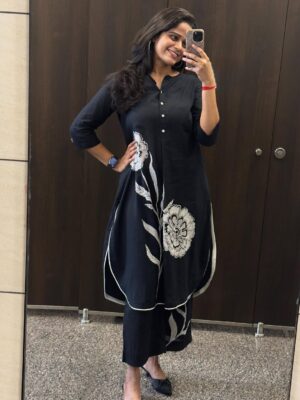 Chaitanya Instagram - 🖤💫