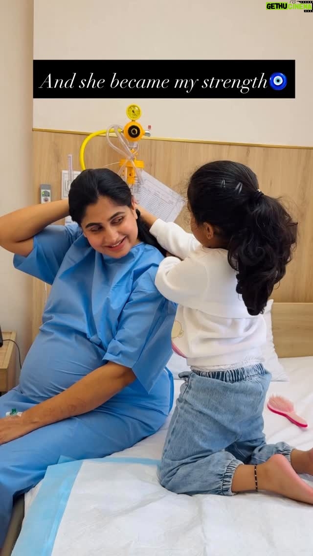 Chaitra Rai - 37.9K Likes - She didn’t speak much… but she healed me🧿 very emotional moment ♥️ @nishkashetty_official 😘

#unspoken #love #pure #motheranddaughter #chaithrarai17