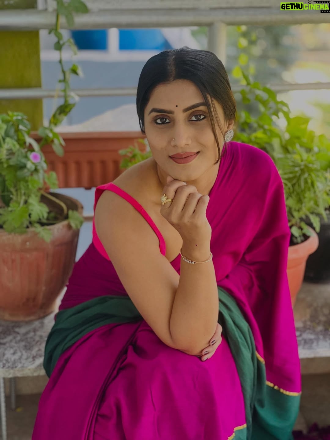 Chandana Gowda - 3 Likes - Wearing the absolute favourite 

@suta_bombay 
@sutaqommunity 

#saree #sareefashion #instamood #sareelove #sutabombay