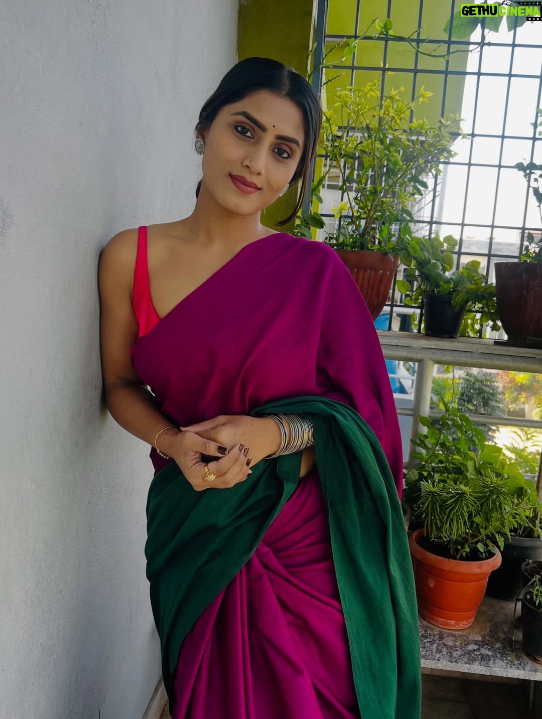 Chandana Gowda - 3 Likes - Wearing @sutaqommunity 

#saree #sareelovstyle😍😘