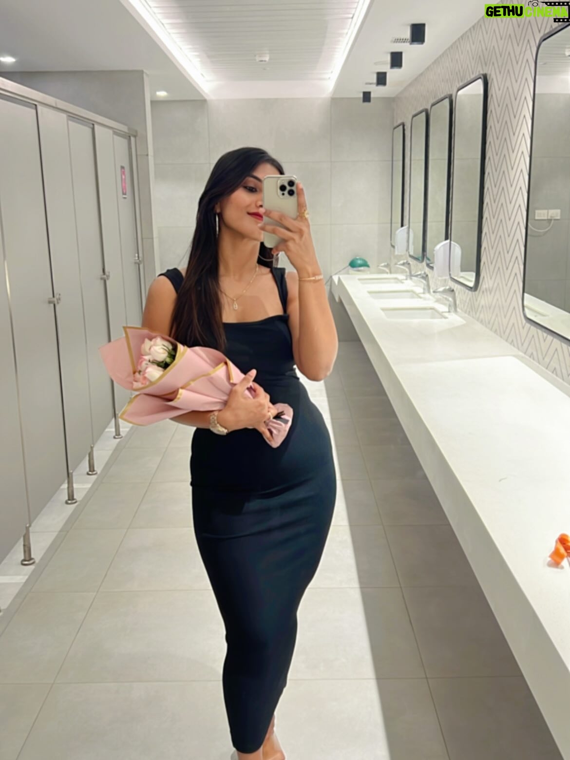 Chandana Gowda - 3 Likes - There is no turning back and there is no U TURN 😉
It’s my life alone goddamn I will live the way I want ❤️watch me and stop me if you can . Period 🌸

#lifestyle #fashion #2025 #gratitude