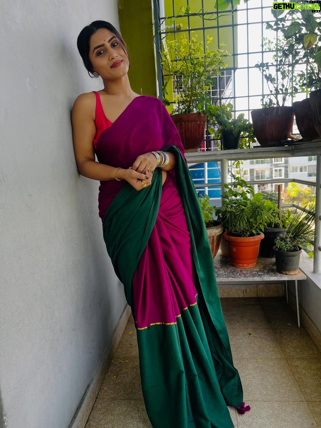 Chandana Gowda - 3 Likes - Wearing @sutaqommunity 

#saree #sareelovstyle😍😘