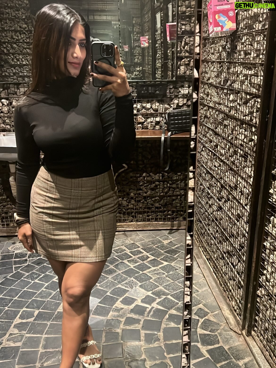 Chandana Gowda - 3 Likes - There is no turning back and there is no U TURN 😉
It’s my life alone goddamn I will live the way I want ❤️watch me and stop me if you can . Period 🌸

#lifestyle #fashion #2025 #gratitude