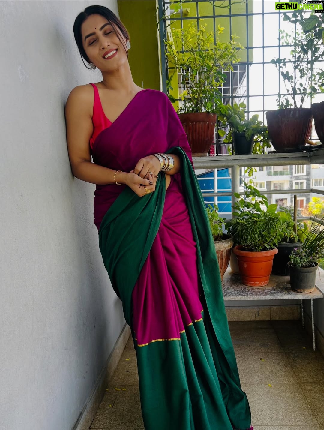 Chandana Gowda - 3 Likes - Wearing @sutaqommunity 

#saree #sareelovstyle😍😘