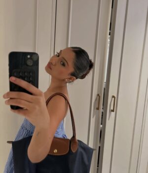 Chandni Instagram - photo buffet