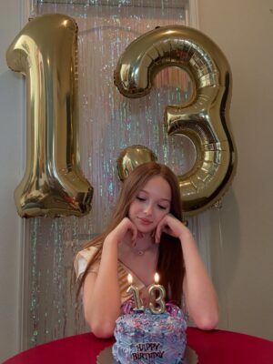 Charlie Townsend Instagram - chapter 13 unlocked💗🎂 — happy bday to me 🥹
tags 🏷️— #birthday #13 #happybirthday #photoshoot #viral #xybca #instaviral #birthdaygirl