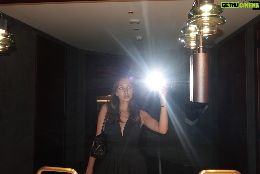 Charlotte Ella Gottová - 41.8K Likes - 🌏