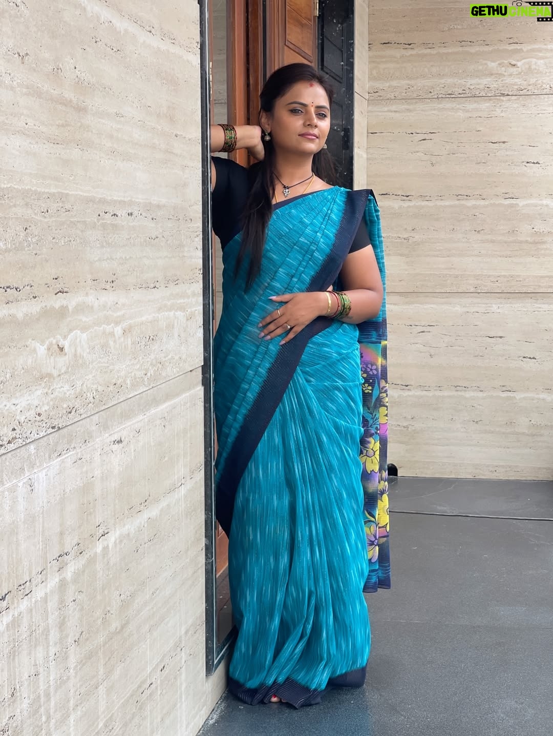 Cherika R Murthy - 1.4K Likes - ಅಮ್ಮನ ಸೀರೆ