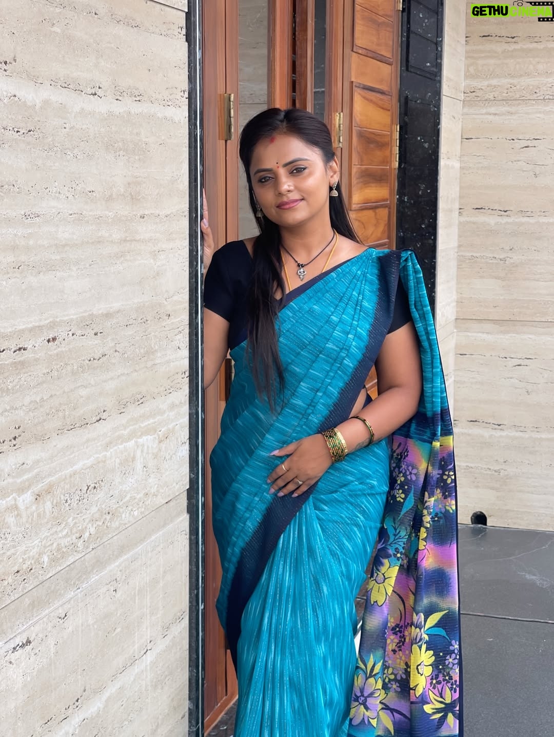 Cherika R Murthy - 1.4K Likes - ಅಮ್ಮನ ಸೀರೆ