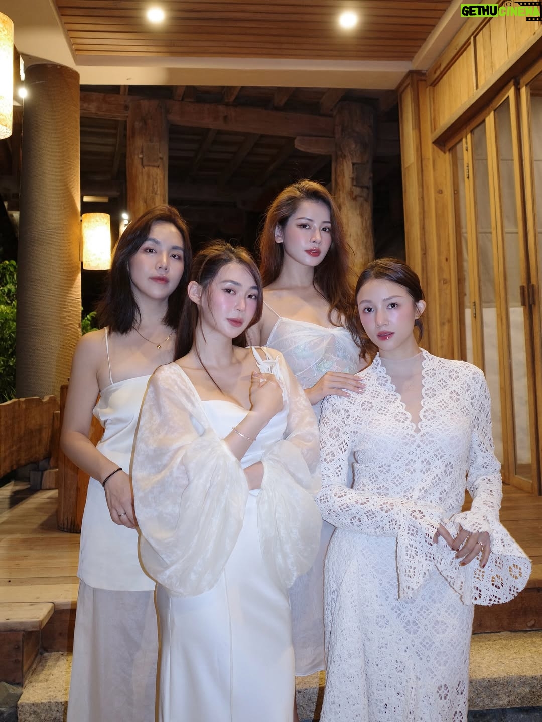 Chi Pu - 128K Likes - Chuyến đi có quá nhiều moment cần enjoy mà chỉ được post 20 tấm ảnh T.T