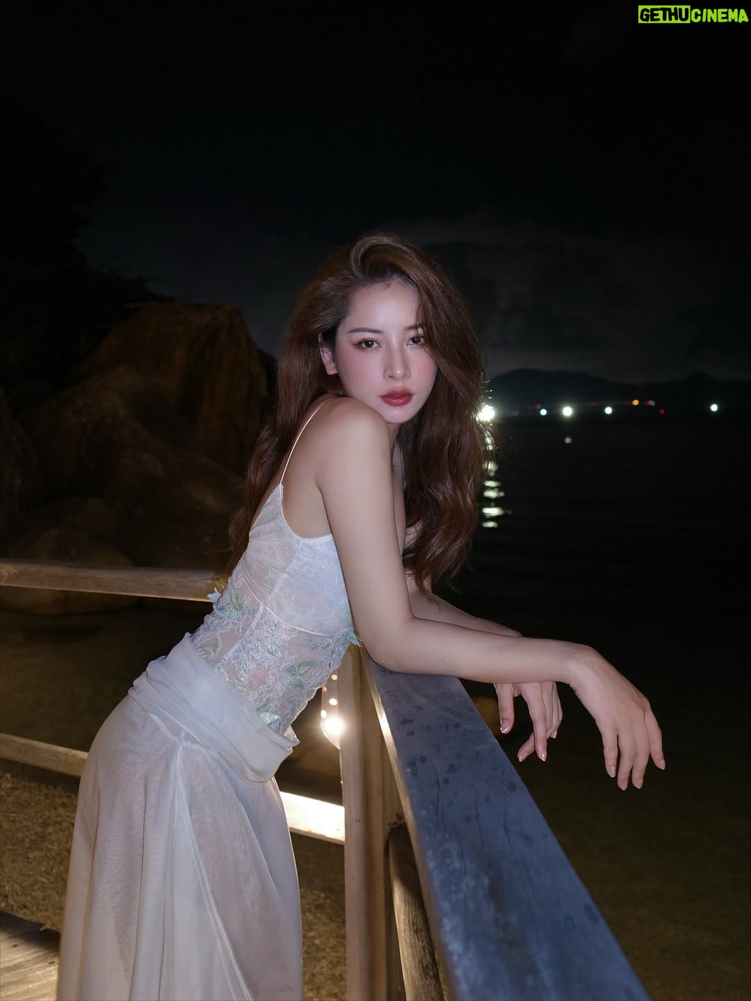 Chi Pu - 53.9K Likes - You better tell me…