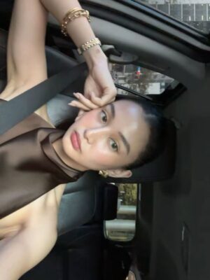 Chienna Filomeno Instagram - went out for coffee today ☕️