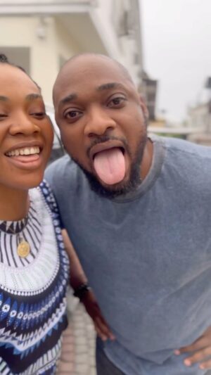 Chioma Okafor Instagram - @dezathegreat You Are such A Nuisance 🤬🛠️😩

My Fam pls Tell the Truth 🥲

Our Movie “Love Found Me” is Showing on @chizzyalichi YouTube’s Channel.. what do you think ???🤭