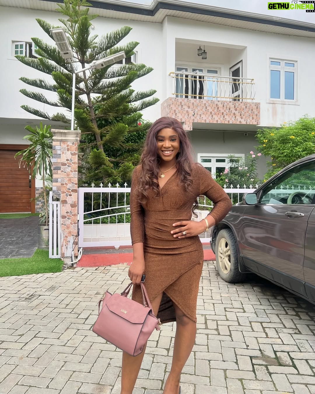 Chioma Okafor - 9.2K Likes - Chocolate and Caramel 😌 Oouu Weee ✨🍫