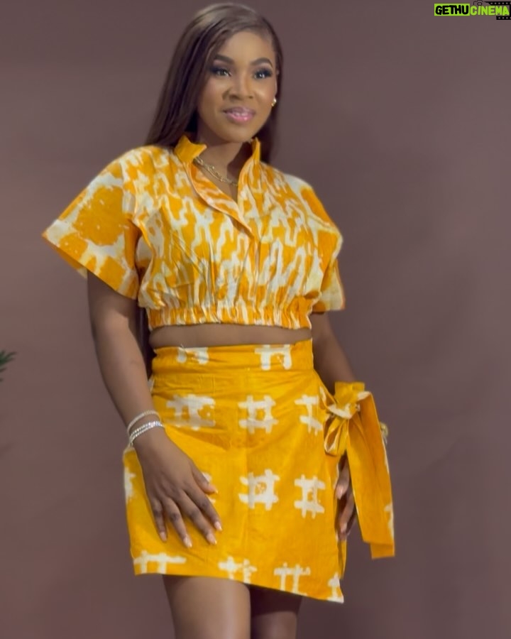 Chioma Okafor - 7.4K Likes - Biggest stress in my life right now 
Is selecting good pictures 

Hope I tried 😤
Good morning My OmaFam. Sharp sharp say it back ☺️
