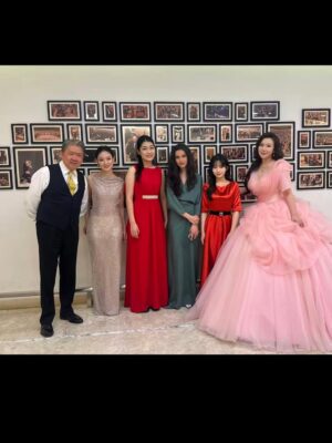 Chloe Chua Instagram - Honoured to be spending the New Year with @maestrolongyu and @shanghaisymphonyorchestra 🌟🧨