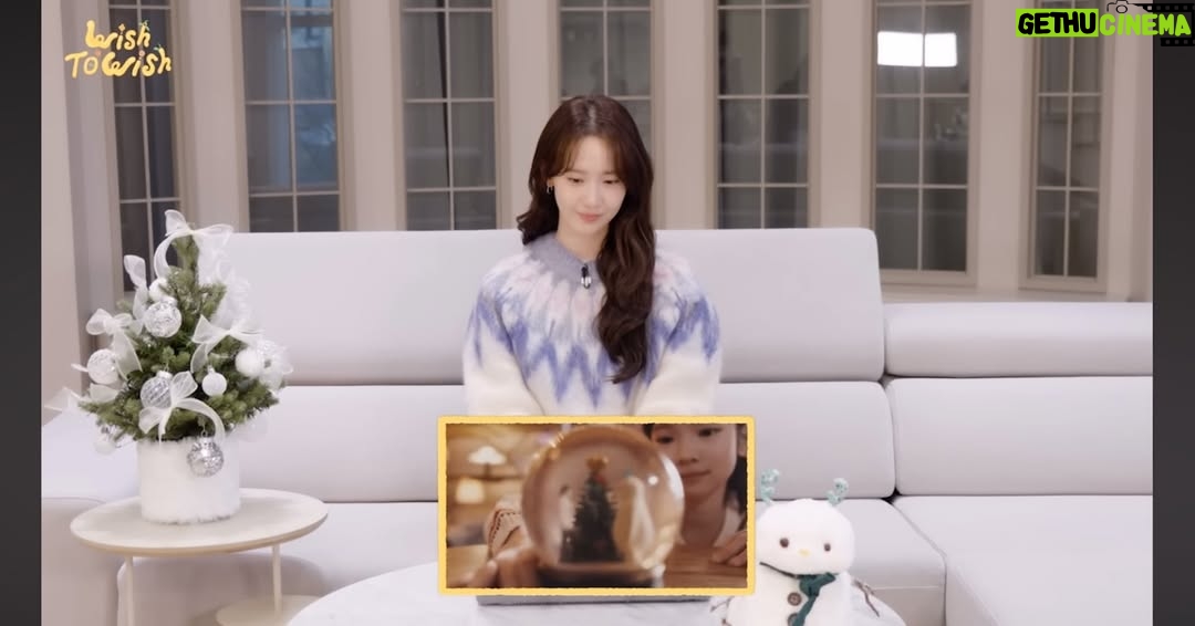 Choi So-yul - 4.6K Likes - 윤아님의 Wish To Wish ☃️💫 @yoona__lim 

좋은기회로 소녀시대 윤아님의 신곡 Wish To Wish 뮤직비디오 촬영을 다녀왔습니다 🫶🏻

청룡영화상 가기 전에 출연 확정이 되어서 청룡에서도 반갑게 미리 인사 할수가 있었더랬죠 ✨

소율이는 잠깐 출연했지만 윤아님 미모미모 보느라 저희는 정신이 없었어요 헿💕
이래저래 인연이 되어서 청룡에서, 뮤직비디오 현장에서, 그리고 팬미팅까지 3번이나 뵙는 영광을 🫠💕✨

요렇게 비하인드도 찍어주시고 언급해주셔서 너무 감사해요 ☺️ 

윤아님의 신곡 Wish To Wish 많관부 많사부 🫶🏻🫶🏻🫶🏻

#윤아 #소녀시대 #girlsgeneration #yoona #최소율
