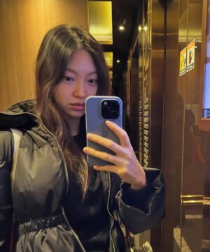 Choi Yu-hwa Instagram - Your favorite mom 😚✨