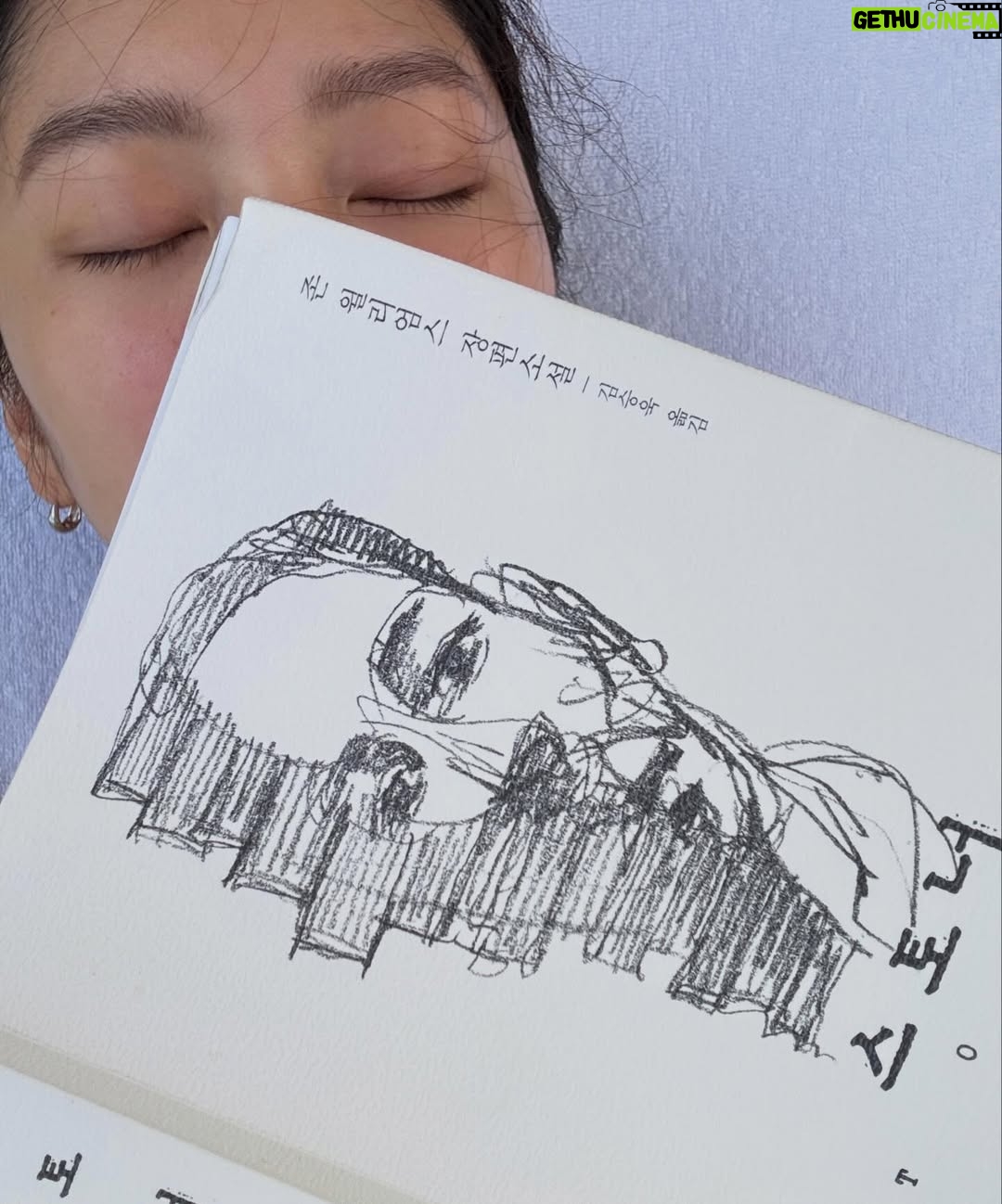 Choi Yu-hwa - 7.5K Likes - Your favorite mom 😚✨