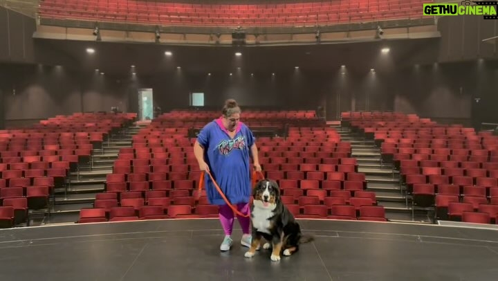 Christine Morency - 8.1K Likes - ✨Petit vidéo surprise✨

Pour mettre du doux dans ta journée!

Chaque mois, pendant la tournée, on a filmé la croissance de Bertrand, le poney qui me sert de chien! 

😱🥹

Ça pas de bon sens comment ça va vite!
La différence entre 2 mois et 8 mois me fait CAPOTER!

J’ai choisi cette musique là pour accompagner le vidéo parce que c’est 100% ça: le meilleur ami que j’ai jamais eu.

C’est difficile par bouttes, mais je l’aime TELLEMENT!

Pour le meilleur et pour … mes bas de murs. 😅

🖤🤍🤎

Merci à Sylvain, mon tech, de n’avoir JAMAIS oublié un mois. 🫶