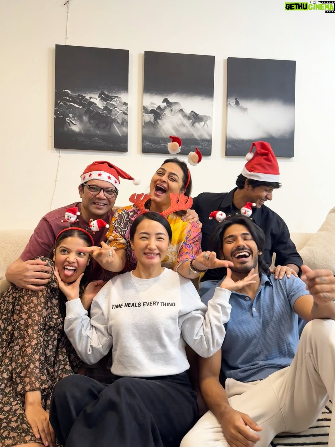 Chum Darang - 214.4K Likes - Favourite day with the best bunch of people!
Missed @a.rakesh_singh & @shrinidhighatate 
❤️Happy holidays!