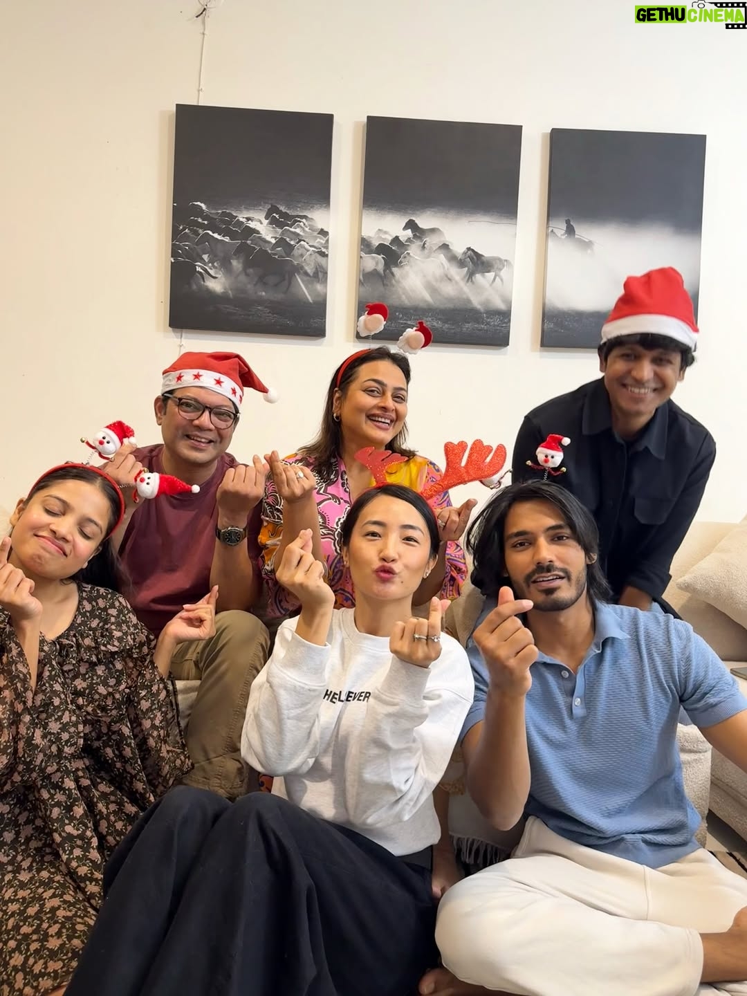 Chum Darang - 214.4K Likes - Favourite day with the best bunch of people!
Missed @a.rakesh_singh & @shrinidhighatate 
❤️Happy holidays!