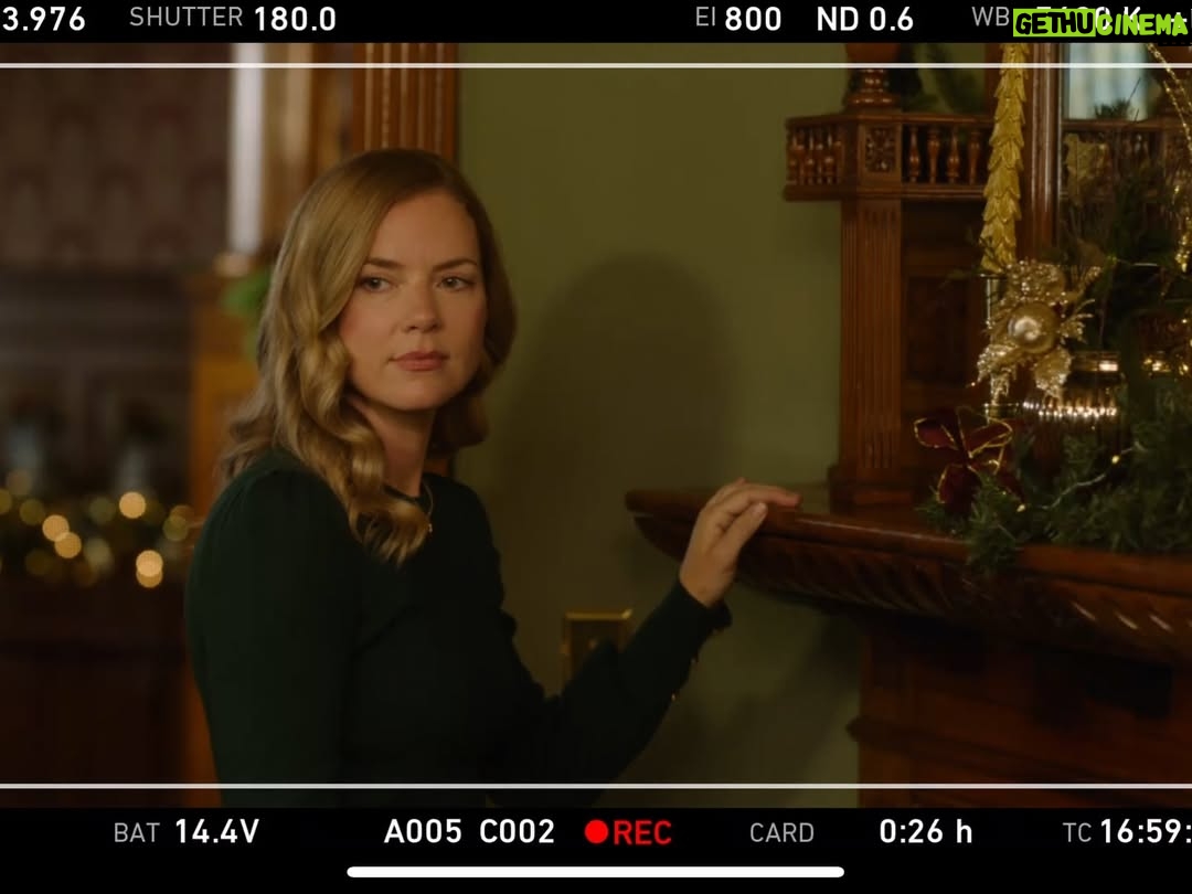 Cindy Busby - 3.2K Likes - “There’s No Place Like Christmas” premieres this November 30th on @greatamericanfamily & @greatamericanpureflix 🎄

Directed by the amazing @lisafrance2067 

Grateful to have partnered up with @sampage again!

Thank you to the super fun, hardworking, and talented crew in Buffalo, NY, throughout the entire production!
