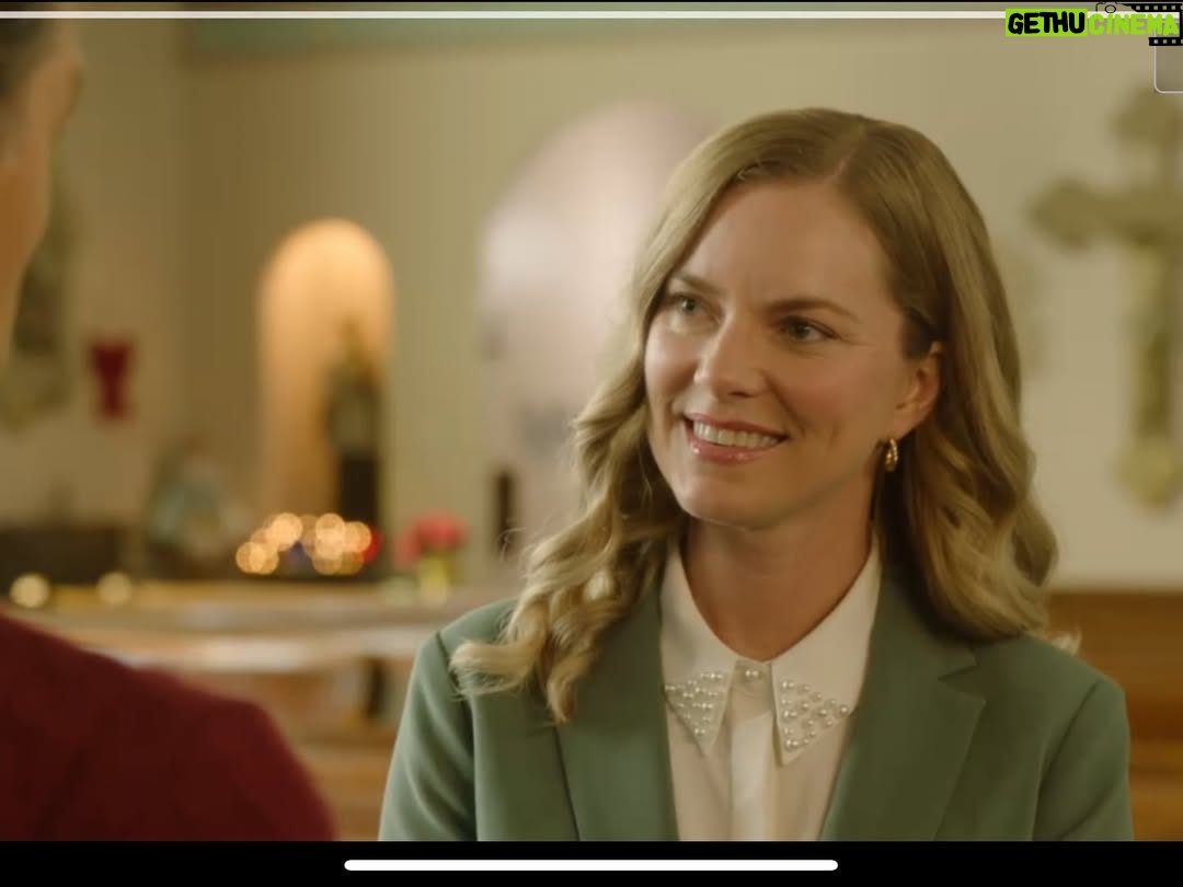 Cindy Busby - 3.2K Likes - “There’s No Place Like Christmas” premieres this November 30th on @greatamericanfamily & @greatamericanpureflix 🎄

Directed by the amazing @lisafrance2067 

Grateful to have partnered up with @sampage again!

Thank you to the super fun, hardworking, and talented crew in Buffalo, NY, throughout the entire production!