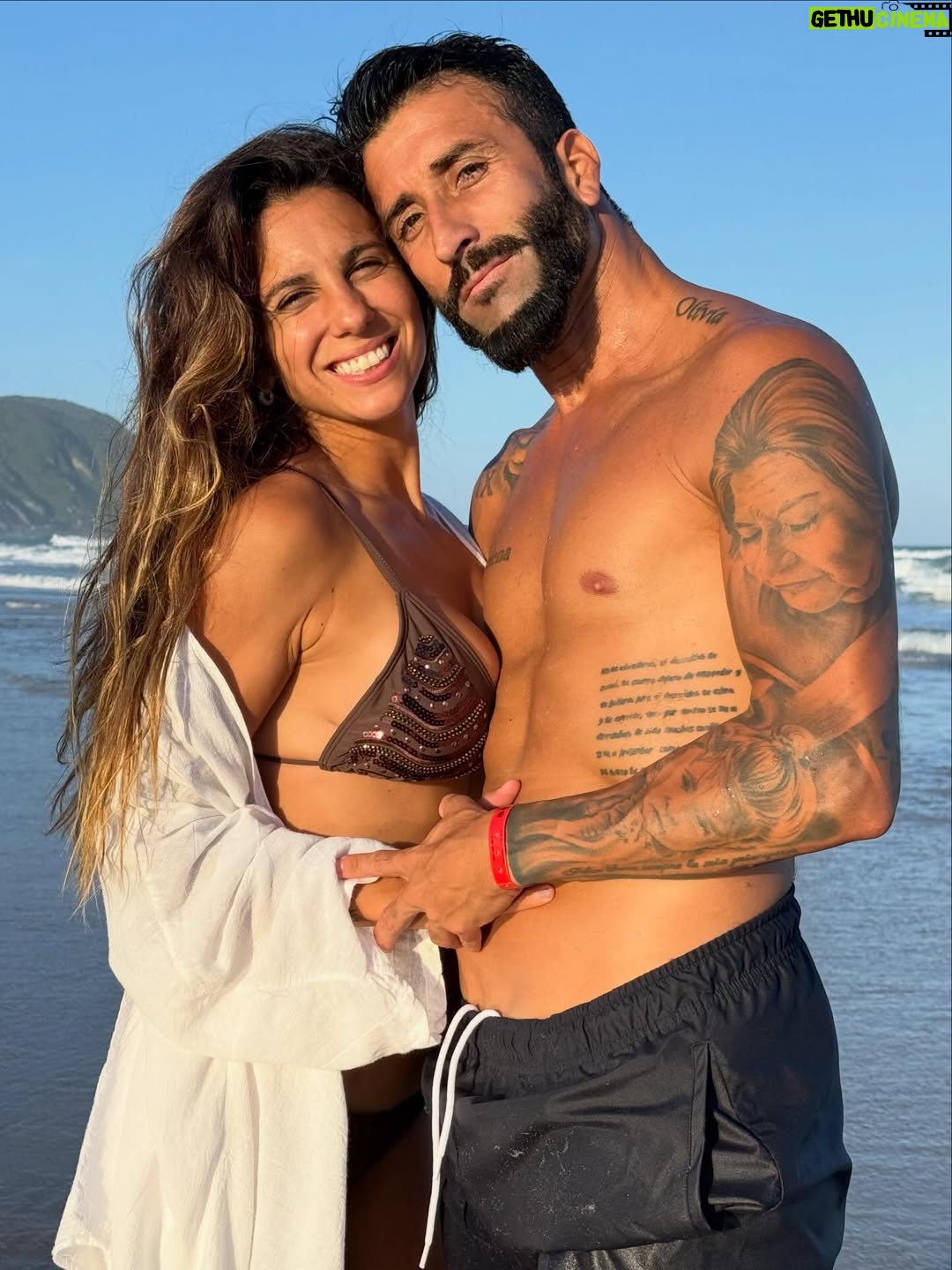 Cinthia Fernández - 39.9K Likes - Nuestras vacacaiones 💗🫂🇧🇷 @_robertocastillo__ y tropa