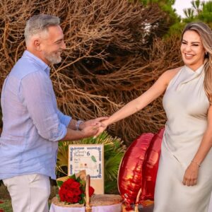 Cintia de Sà Instagram - And she said Yes ! ❤️❤️❤️