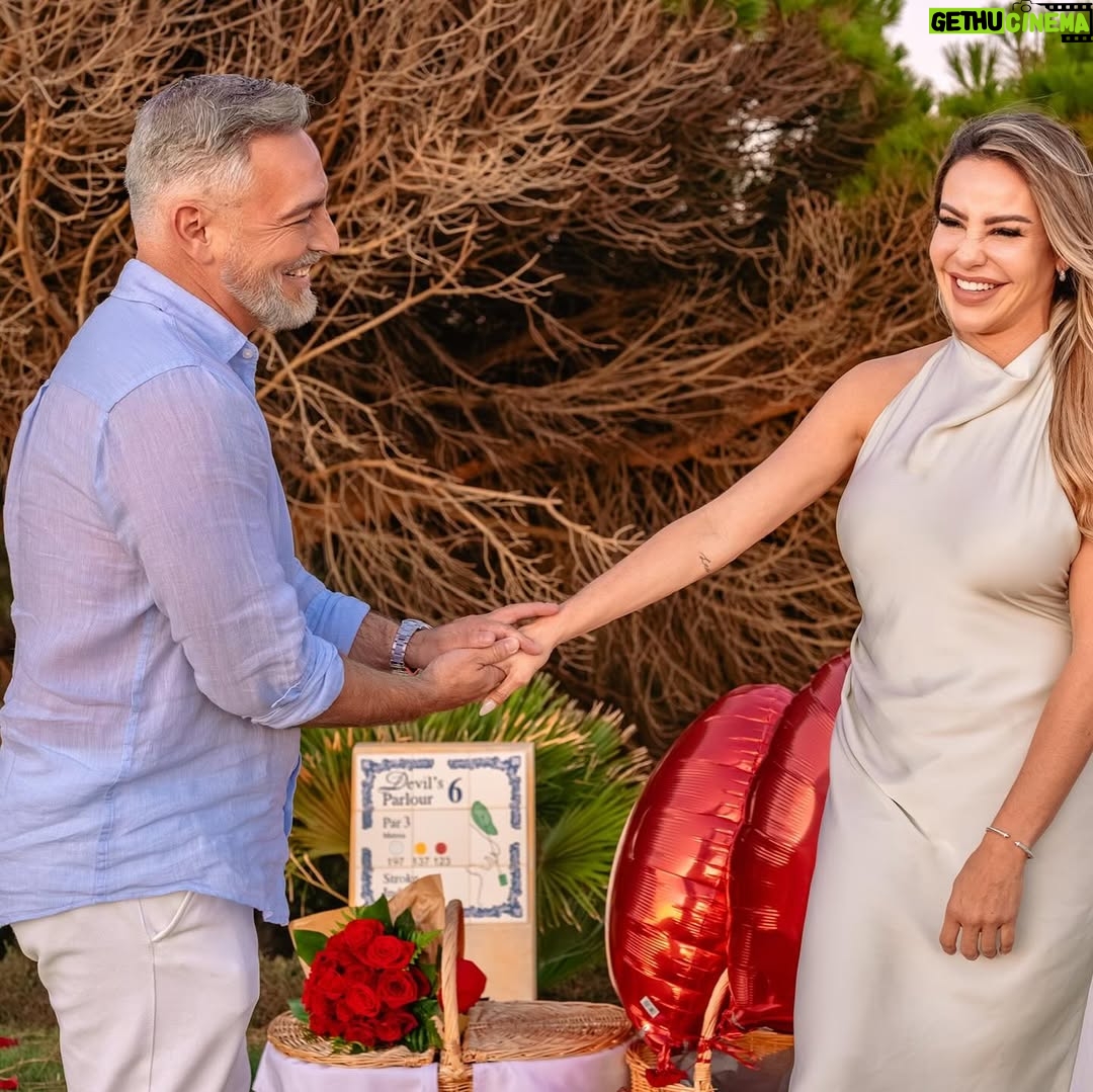 Cintia de Sà - 3.6K Likes - And she said Yes ! ❤️❤️❤️