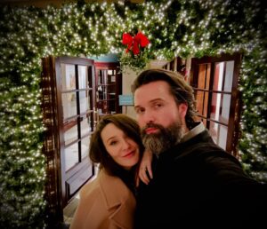 Claire Cooper Instagram - Christmas Dinner with my love ❤️

@scandalous_13 🥰❤️

@arkle.chester gold stars - amazing 🤩