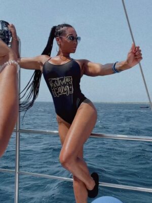 Claudia Jordan Instagram - Ok Im a lil late but I gotta wish one of my closest friends @mimifaust a very happy birthday! I can’t believe it’s been 28 years of uninterrupted friendship! We are more like family than friends. And I love you to pieces! We been thru a lot and have never abandoned each other tru the bad times and I appreciate that! I can’t wait for the world to see what we got cooking for you! And I can’t wait to see your next win! Love you friend- Happy Birthday! 💕💕💕💕💕