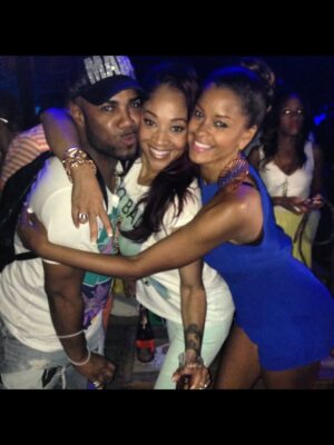 Claudia Jordan Instagram - Ok Im a lil late but I gotta wish one of my closest friends @mimifaust a very happy birthday! I can’t believe it’s been 28 years of uninterrupted friendship! We are more like family than friends. And I love you to pieces! We been thru a lot and have never abandoned each other tru the bad times and I appreciate that! I can’t wait for the world to see what we got cooking for you! And I can’t wait to see your next win! Love you friend- Happy Birthday! 💕💕💕💕💕