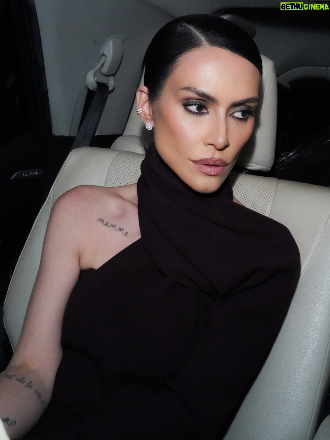 Cléo Pires - 6.1K Likes - noite especial
@courreges x @nkstore