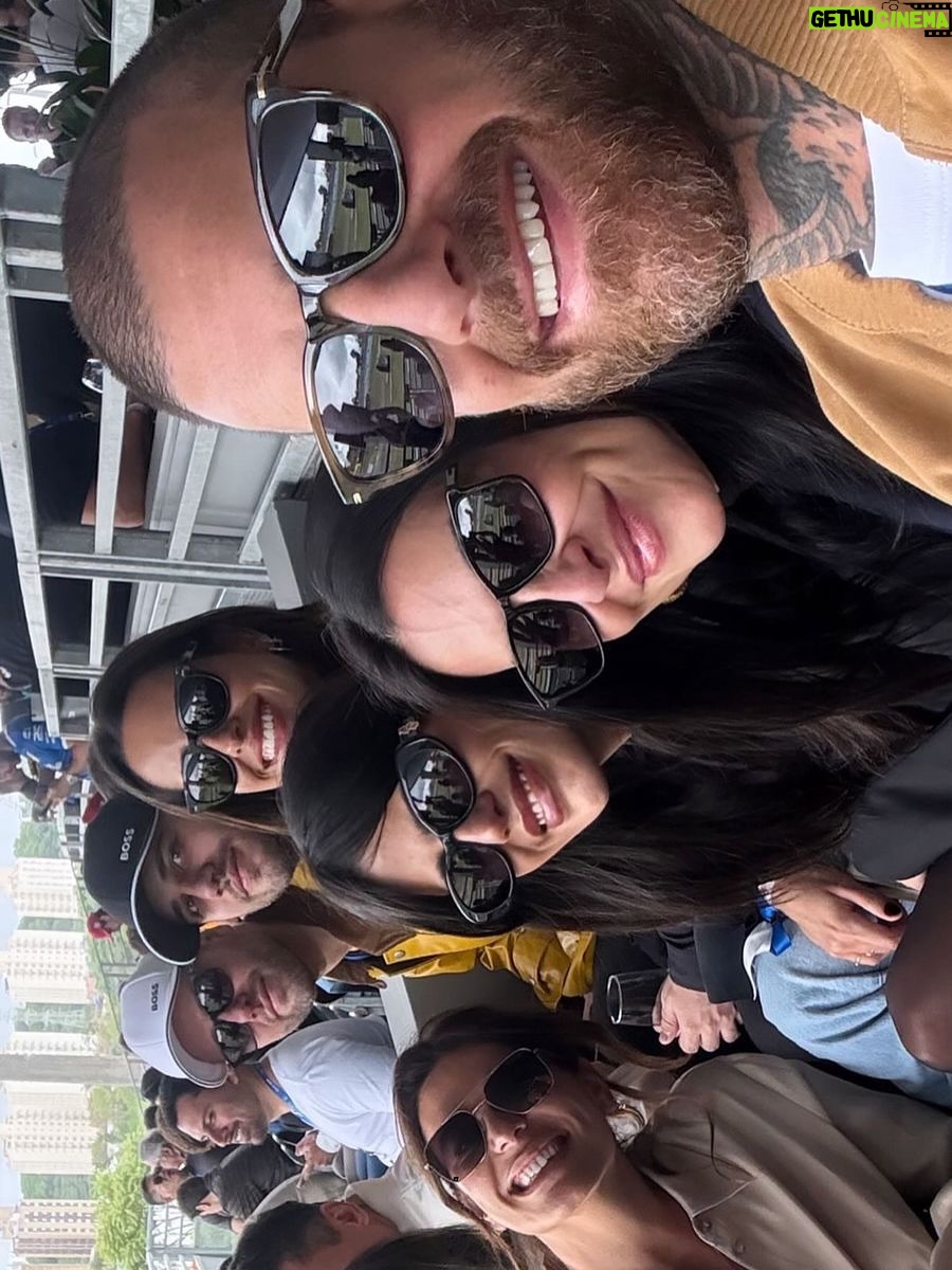Cléo Pires - 8.7K Likes - @f1 with @boss