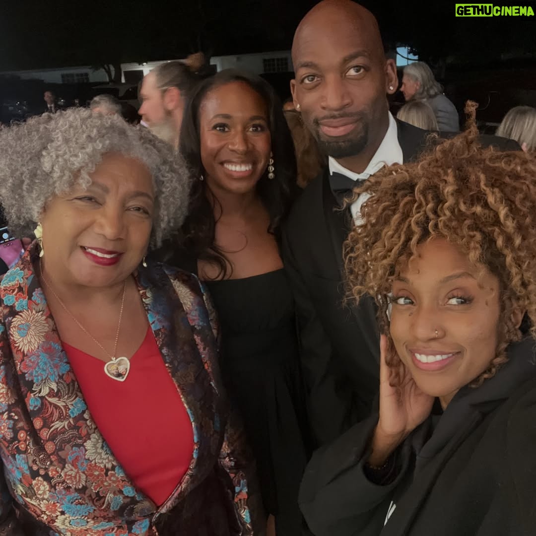 Comfort Fedoke - 5.3K Likes - It was such an honor to pay tribute to our brother Stephen “tWitch” Boss as he was inducted into the @dancehalloffame_official His mother @ladycalexa and his brother @d8rknight accepted his award with so much grace, and the way they set the tone for the night was truly powerful.

I felt Stephen’s spirit with us the entire time—heavy in my chest in the most grounding, comforting way. I’m grateful I got to share that stage with the fam @dance9cyrus and @dance10fikshun, and to be reunited with our whole SYTYCD family: producers, hair, makeup, choreographers, creators, judges, contestants, and All-Stars.

This tribute hit even deeper for our SYTYCD family… as we also carried the memories of Danny, Dave Scott, Josh Allen, and now Donyelle in our hearts. Their spirits were right there with us

It was overwhelming in the most beautiful way. The room was filled with legends, and to witness the very first acknowledgment of dance icons of this magnitude… long overdue. Thank you for having us and for honoring Stephen’s light in such a meaningful way.

T-shirts by @ivrealivhim 

#LLSLB #FOREVER
