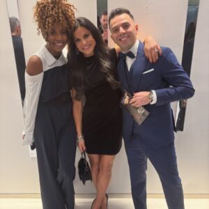 Comfort Fedoke Instagram - It was such an honor to pay tribute to our brother Stephen “tWitch” Boss as he was inducted into the @dancehalloffame_official His mother @ladycalexa and his brother @d8rknight accepted his award with so much grace, and the way they set the tone for the night was truly powerful.

I felt Stephen’s spirit with us the entire time—heavy in my chest in the most grounding, comforting way. I’m grateful I got to share that stage with the fam @dance9cyrus and @dance10fikshun, and to be reunited with our whole SYTYCD family: producers, hair, makeup, choreographers, creators, judges, contestants, and All-Stars.

This tribute hit even deeper for our SYTYCD family… as we also carried the memories of Danny, Dave Scott, Josh Allen, and now Donyelle in our hearts. Their spirits were right there with us

It was overwhelming in the most beautiful way. The room was filled with legends, and to witness the very first acknowledgment of dance icons of this magnitude… long overdue. Thank you for having us and for honoring Stephen’s light in such a meaningful way.

T-shirts by @ivrealivhim 

#LLSLB #FOREVER
