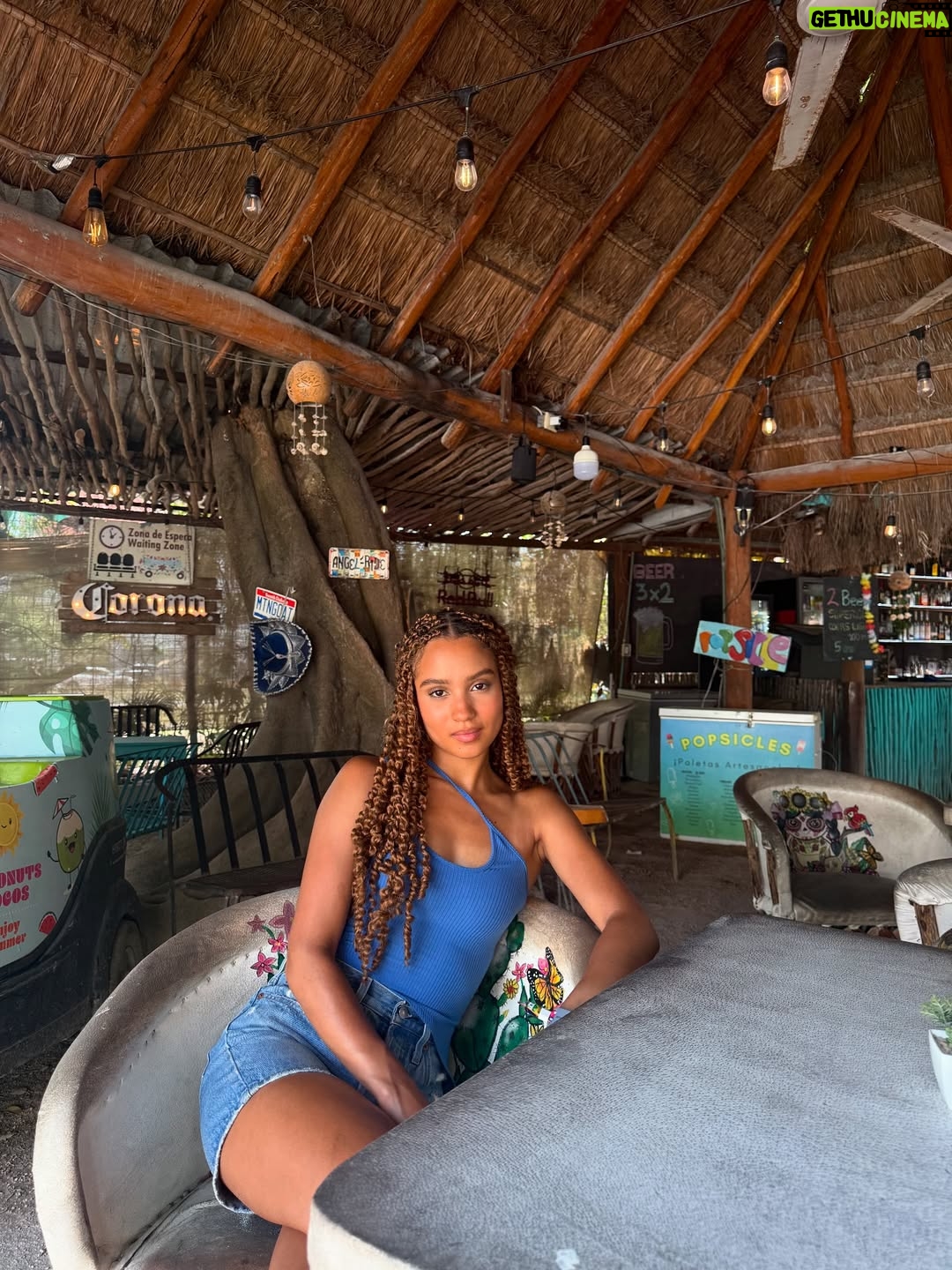 Corinne Massiah - 22.2K Likes - 🌞🧜🏽‍♀️🌴👙🦎🥭🍹🐒