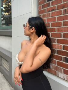 Actress Crazy gamete HD Photos and Wallpapers December 2025